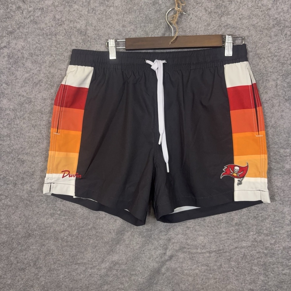 Tampa Bay Buccaneers Duvin Design Swim Shorts Mens Sz L Black Mesh Lined Pockets